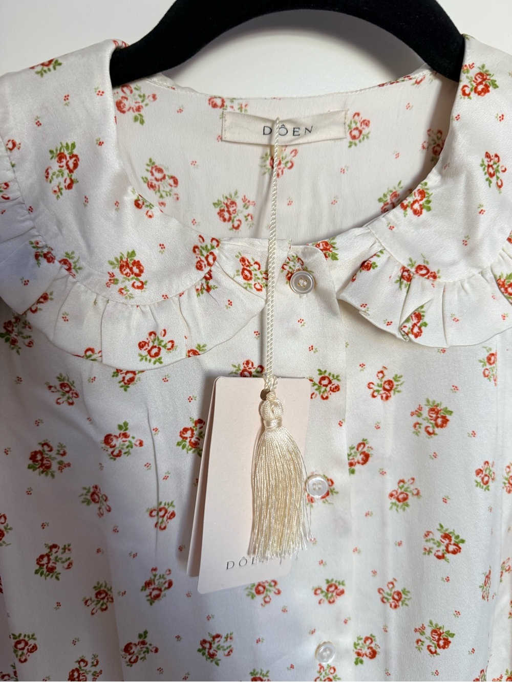 Doen Bel Ruffled Floral Print Silk-Charmeuse Blouse - Picture 5 of 7